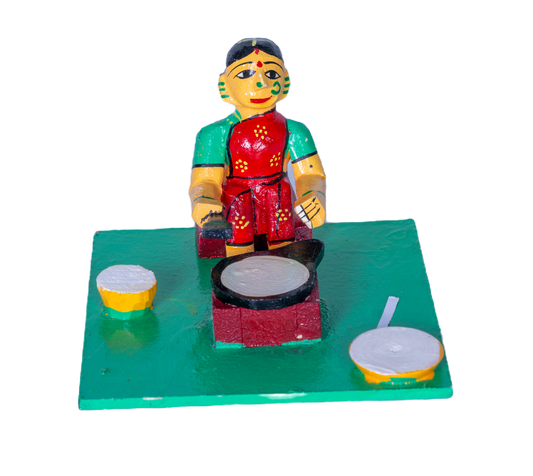 LADY MAKING DOSA